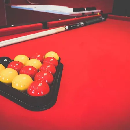 Le Confiden'spa Loft 55m2 Jacuzzi - Billard - Cheminee - Terrasse Apartament *